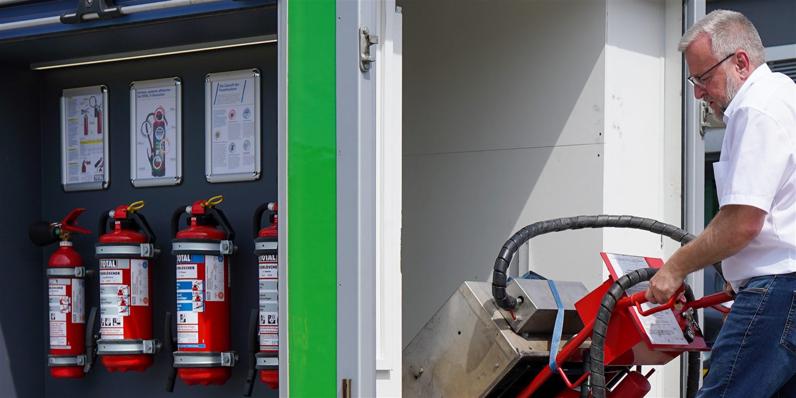 Feuerlöscher am Aufstellplatz